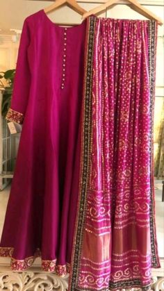 Pink Dress Design, Gulabo Jaipur, Gowns Dresses Indian, Simple Gowns, Pakistani Fancy Dresses, Pakistani Dresses Casual, Pakistani Fashion Party Wear, Beautiful Pakistani Dresses, Salwar Kamiz