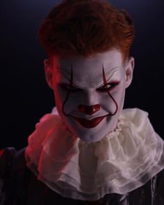 Make Up Halloween Uomo, Cool Halloween Makeup Men, Scary Clown Makeup Male, Hallowen Schminke, Halloween Schminke, Best Diy Halloween Costumes, Halloween Makeup Clown, Scary Clown Makeup, Cool Halloween Makeup