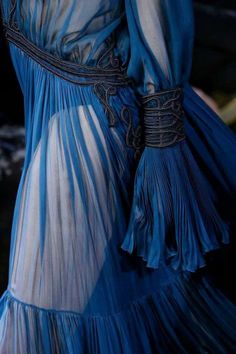 Il colore e' poesia dell'anima Blue Pirate Aesthetic Outfit, Modern Fantasy Aesthetic Outfit, Moon And Stars Dress, Greenfinch, Mode Chic, Fantasy Fashion, Fall 2016, Looks Style, Mode Inspiration