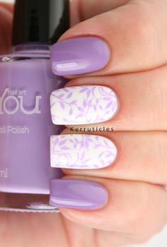 Acrylic Nail Designs Lilac Purple, Spring Nails Lilac Lavender, Lilac Nails With Accent Nail, Bridal Nails Lavender, Lavender Silver Nails, Lilac And White Nails, White And Lavender Nails, Lavender And White Nails, Lilac Nail Ideas