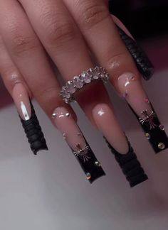 Bad And Boujee Nails Black, Black Boujee Nails, Prom Nails Acrylic Black, Charm Nails Acrylic, Nails With Planet Charm, Extra Birthday Nails Medium Length, Red And Black Prom Nails, Prom Acrylic Nails, Black Nails For Prom