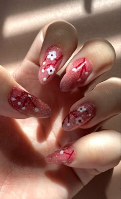 Nail Art Simple Elegant, Chinese Nails Designs, Cny Photoshoot, Xiaohongshu Nails, Chinese New Year Nails, Nails Douyin, Chinese Nails