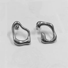 Minimalist Line Geometric Irregular Big Earrings For Women Holiday Party Gift Fashion Jewelry Ear Accessories Item Type: EARRINGS Back Finding: Push-back Model Number: metal stud earrings Style: Punk Material: Metal Metals Type: Copper Alloy