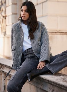 Boxy quilted jacket with a high, buttoned neckline, long sleeves, welt pockets and an adjustable drawstring at the waist. Grey Jacket Outfit, Quilted Jacket Outfit, Long Quilted Coat, Fall Photoshoot, Jacket Outfit, Lady Grey, Mint Velvet, Fashion Mistakes, Leather Outfit