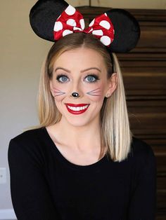 Minnie Mouse Costume Makeup, Mouse Costume Makeup, Mice Makeup Halloween, Minnie Mouse Makeup Ideas, Minnie Mouse Face Painting, Mouse Face Paint, Minnie Mouse Costume Diy, Mouse Make Up, Mouse Makeup