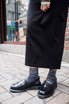 Dr Martens Loafers Outfit, Shoes And Socks, Oversized White Shirt