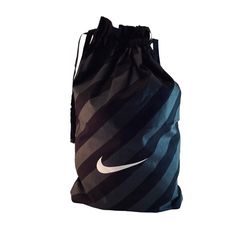 Nike Bag, Nike Bags, Sports Clothes, Shoe Storage, Nike Logo, Large Bags, Drawstring Bag, Sport Outfits, Gym Bag