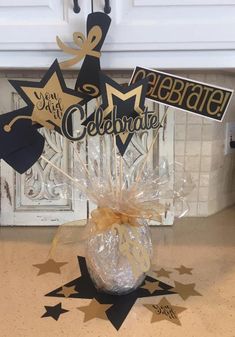 Grad Party Centerpieces, Graduation Table Centerpieces, Class Reunion Decorations, Graduation Table, Graduation Table Decorations, Reunion Decorations, Outdoor Graduation Parties, Outdoor Graduation