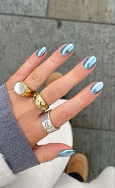 15 Best Beach Themed Nails Ideas For a Stylish Summer Look | Beach Nails Aesthetic Chrome Nail With Design, Nail Inspo For Summer 2024, Multicolor Chrome Nails, Summer 2024 Nails Ideas, Copenhagen Nails, Nail Summer 2024 Trends, Summer Nail Art 2024, Manicure Short, Shimmer Nails