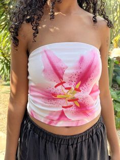 Lily Tube Top - Lily – Lisa Says Gah Summer Tube Top, Cute Tube Tops, Backless Shirt, Grunge Clothes, Backless Tank Top, Y2k Outfit Ideas, Cami Shirt, Bodice Top, Tube Tops