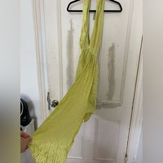 Brand New Yellow Stretch Maxi Dress For Beach, Yellow Stretch Maxi Dress With V-neck, Yellow Stretch V-neck Maxi Dress, Yellow Stretch Midi Dress For Beach, Yellow Stretch Maxi Dress For Spring, Yellow Stretch Midi Dress For Summer, Yellow Stretch Dress For Spring, Yellow Stretch Dresses For Spring, Stretch Yellow Dresses For Spring