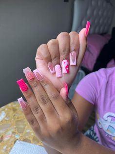 13 Birthday Nail Ideas, Pink Themed Acrylic Nails, Short Acrylic Nails Designs Birthday, Back To School Nails Acrylic Square, Virgo Nail Ideas, Short Nail Set Designs, Unique Acrylic Nails Creative Short, Baddie Short Acrylic Nails Pink, Pink Back To School Nails