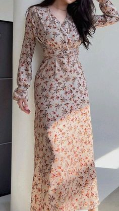 Simple Long Dress Casual Classy, Floral Dress Hijab, Plus Cottagecore, Maxi Dress Ideas, Floral Maxi Dresses, Long Sleeve Summer Dress, Outfits Trending, Stylish Maxi Dress