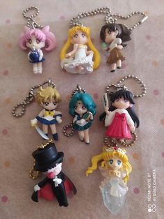 Sailor Moon Keychain. Size approx 4 cm Japan import Year 2014-16 Second hand but very good condition. If you have any question please contact me Kawaii Gift Ideas, Sailor Moon Stuff, Sailor Moon Tuxedo Mask, Sailor Moon Merch, Sailor Moon Items, Macoto Takahashi Art, Sailor Moon Keychain, Sailor Moon Figures, Sailor Moon Toys