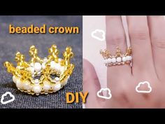 two pictures showing how to make beaded crown rings with gold and white beads on them