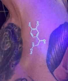 Back Lighting Tattoo, Blue Light Tattoo, Replicant Aesthetic, White Lighting Tattoo, Uv Tattoo Small, Edm Tattoo Ideas, Rave Tattoo Ideas, Uv Light Tattoo