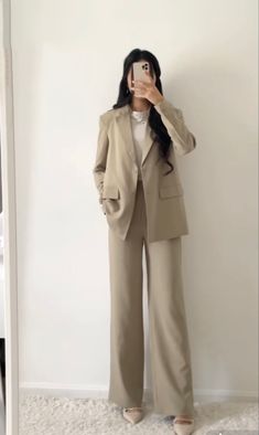 Korean Yn Outfit, Time Capsule Outfit Ideas, Matching Business Outfits, Professional Outfits Hijab, Korean Work Style, Work Outfits Korean Style, Business Professional Outfits Aesthetic, Professional Aesthetic Outfit, Outfit Sets Aesthetic