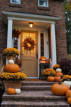 Fall Furniture , Autumn Cozy Fall ,Decor Easy Fall ,
Decor Neutral Fall ,Decor Fall ,Decor Inspiration ,Fall Decor Ideas Autumn Porch Decor, Outdoor Fall Decorations, Porch Fall Decor, Autumn Porch, Fall Apartment Decor, Cozy Porch, Classic Decoration, Ad Inspiration, Fall Furniture