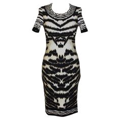 Missing composition tag Multicolor animalier fancy Short sleeves Round neck Maximum length cm 96 (37.79 inches) Shoulders cm 34 (13.38 inches) Cocktail Dress Black, Roberto Cavalli, Fancy Dress, Evening Dresses, Short Sleeve Dresses, Round Neck, Cocktail Dress, Short Sleeves, Mini Dress