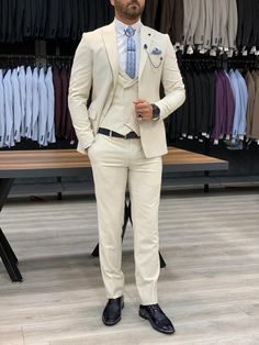 Men Suits Wedding, Tailor Made Suits, Cream Suit, Slim Fit Suit Men, Pants Gift, Beige Suits, Mens Blazer Jacket, Slim Fit Suits, Elegant Man