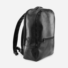 Shop The Atlas Backpack & Get Free Shipping! | Parker Clay – Parker Clay Leather Travel Backpack, Moleskine Sketchbook, Leather Backpack For Men, Sustainable Leather, The Atlas, Sustainable Brand, Best Bags, Leather Travel, World Traveler