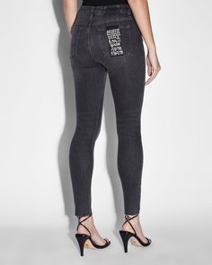 Black Fashion Nova Jeans, Black Ksubi Jeans Outfit, Ksubi Jeans Women, Ksubi Jeans With Tag, Ksubi Jeans Outfit Black Women, Ksubi Outfit, Ksubi Skirt, Bd Outfits, Ksubi Jeans Outfit