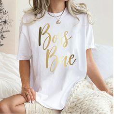 Boss Babe T shirt, Woman Boss Shirt, Empowered Woman Tee, Inspirational Gift, Gift for Boss Mom, Boss Girlfriend, Boss Girl   WELCOME TO TURQUALITYco....  If you're on the hunt for soft, comfy, and premium-quality apparel that you can customize for your special occasions or for your loved ones, you've come to the perfect place! At Best Creative Designs, we're passionate about what we do, and we're dedicated to ensuring that your shopping experience is just right. Should you have any questions about our products, don't hesitate to reach out at any time. We're here to help and will respond as quickly as possible! 🌟H O W TO O R D E R 1️⃣ Take a moment to carefully review all the photos. 2️⃣ Select your desired T-shirt size and color. 3️⃣ Click "Add to Cart." You can return to the listing to Babe T Shirt, Boss Shirt, Boss Mom, Gift For Boss, Boss Shirts, Boss Girl, Gifts For Boss, Mom Boss, Creative Designs