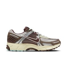 FD9920-022 Sporty Brown Nike Running Shoes, Nike Brown Running Shoes For Sports, Brown Nike Running Shoes For Sports, Nike Brown Breathable Sneakers, Brown Nike Breathable Sneakers, Breathable Brown Sneakers For Running Errands, Brown Running Shoes With Air Max Cushioning For Sports, Air Zoom Vomero 5, Zoom Vomero 5