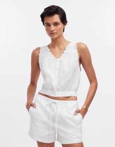 Embroidered V-Neck Bubble Top White Summer Shirt, Linen Sleeveless Top, Affordable Shirts, Runway Outfits, European Girls, Christmas Clothing, Bubble Hem, Pretty Top, European Women