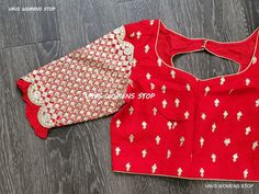 Blouse stitched - Yes Blouse size - 38 with inner margins expandable upto 44 For Blouse Size 36 alteration can be done on request. Mirror Work Blouse, Mirror Work, Work Blouse, Polka Dot Top, Floral Tops, Foil, Blouses, Mirror, Pure Products