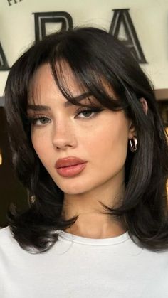 Chubby Face Haircuts, New Hair Look, Short Brown Hair, Hair Inspiration Short, Hairstyles For Layered Hair, Blonde Hair Inspiration, Hair With Bangs, Haircuts For Medium Hair, Haircuts Straight Hair