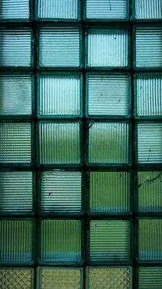 an image of glass blocks that look like they have been made into a wall or ceiling