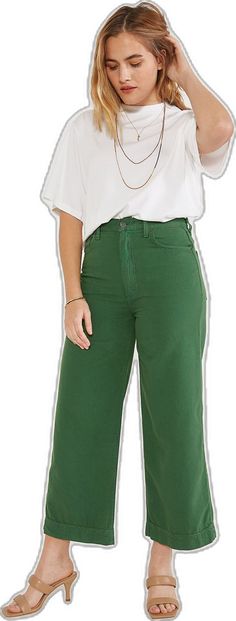 Green Wide Leg Pants For Fall, Loosely Fitted Green Wide Leg Pants For Fall, Wide Leg Cropped Jeans With Pockets, Green Relaxed Fit Cropped Bottoms, Green Cropped Leg Bottoms, Wide Leg Cotton Capris, Green Relaxed Fit Wide Leg Pants, Trendy Green Cropped Pants, Green Relaxed Fit High-waisted Jeans