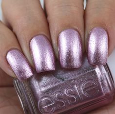 Essie Colors, Beauty Land, Jade Nails, Olivia Jade, Nagel Design, Beautiful Nail Polish, Light Aesthetic, Mirror Nails, Nail Art Disney