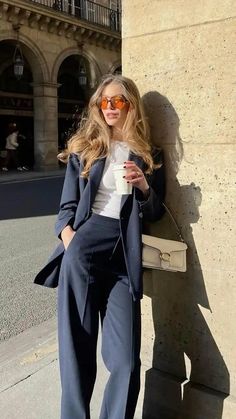 Old Money Aesthetic Outfits Women Express Women Outfits, Legal Outfits For Women, Big Blazer Outfit, Siren Office Outfit, Architect Outfit Women, Lawyer Fits, Law Outfits, Corporate Girl, Corporate Outfit