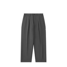 Make a fashion statement with INFLATION's Wide Leg Loose Fit Trousers! These full-length trousers are crafted from lightweight, breathable fabric to keep you cool even in the hottest conditions. The perfect blend of style and comfort, their loose fit and adjustable drawstring waistband allow for maximum mobility and ease. Get ready to turn heads in these statement trousers! Loose Fit Trousers, Casual Pants Style, Black Wide Leg Pants, Baggy Trousers, Trouser Style, Fitted Trousers, Drawstring Waistband, Military Green, Fashion Pants