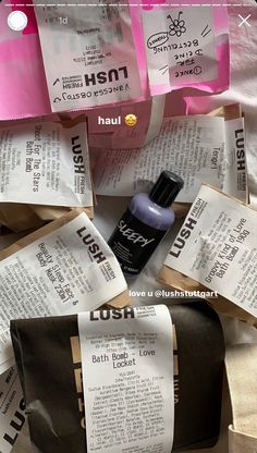 Buzzfeed Friends Quiz, Lush Bath, Lush Cosmetics, Handmade Cosmetics, Beauty Mask, Insta Story