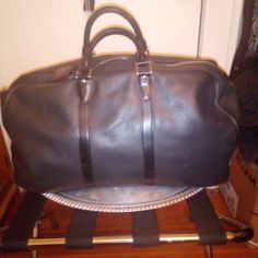 Used (Refer To Pictures), But Lots Of Life Left. The Date Code Is Sp1024.Size 21 Inches,Length 1 Foot Height,Very Roomy Bag, Corners Lite Wear,Note Picture,On 1 Side Wear Zipper Is Where Lock,And Strap Should Be Located Is Missing,Few Lite Scratches,On Scale Of 1 To 10 ,I Think This Bag Is #8 No Lock And Key,No Carry On Strap, With A Good Leather Polish This Bag Would Be A Nine On 1 To Ten Scale, Awesome Bag,Holds Lots Of Stuff. Louis Vuitton Watercolor, Louis Vuitton Duffle Bag, Louis Vuitton Keepall 55, Louis Vuitton Speedy 40, Louis Vuitton Luggage, Louis Vuitton Travel, Louis Vuitton Black, Louis Vuitton Keepall, Travel Duffle