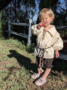 Renaissance Toddler Boy's Peasant Outfit Size 2-3T - Etsy Renfaire Pirate, Peasant Outfit, Toddler Boy Costumes, Viking Wedding, Fest Outfits, Period Clothing