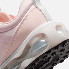 Style no. DA1923-600 Color: Barely Rose/Pure Platinum/Pink Oxford/Whit Padded, low-cut collar looks sleek and feels great. Webbing details pair with floating eyestays for a fresh look that's quick to adjust. Overlays on the sides and heel add durability and depth. Nike Air Max 2021 Women's Shoes. Oxford White, Nike Air Max For Women, Air Max Women, Sleek Fashion, Perfect Shoes, New Shoes, Nice Shoes, Air Max, Nike Air Max