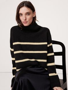 Oversized Midweight Cashmere Turtleneck Sweater | Banana Republic Striped Sweater Outfit, Big Pants, Winter Sweater Outfits, Support Local Farmers, White Striped Sweater, Cashmere Yarn, Leather Trench Coat, Cashmere Turtleneck, Banana Republic Sweater