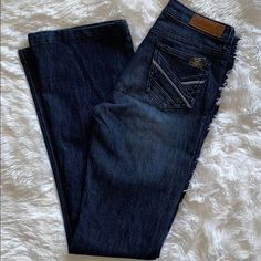 You’re Going To Love These, So Don’t Miss Out!! Buffalo David Bitton Flare Jeans Nwt Size 27x33 Gallia Mid Rise Night Vintage Stretch Flare Fast Shipper Posh Ambassador Vintage Flare Jeans, Outfit Wishlist, Country Jeans, Country Fits, Western Jeans, Western Outfit, Western Style Outfits, Vintage Flare, Country Outfits