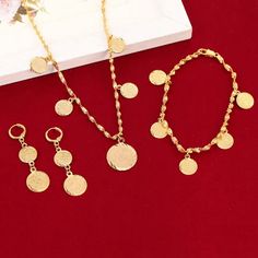 High Quality 24k Dubai Gold Plated Arabic Money Sign Coin Jewelry Set Includes Necklace Earrings Bracelet Middle East Jewelry, Gold Coin Jewelry, Filigree Pendant Necklace, Money Sign, Coin Bracelet, Indian Jewelry Sets, African Jewelry, Coin Jewelry, Color Dorado