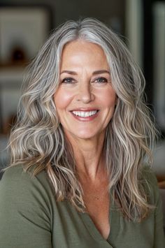 Discover 8 elegant long haircuts tailored for the sophisticated woman over 60, offering both style and grace for any occasion. Natural White Hair, Cindy Joseph, Makeup For Older Women, Grey Hair Inspiration, Beautiful Gray Hair, Long Gray Hair, Ageless Beauty, Baby Boomer, Aging Gracefully