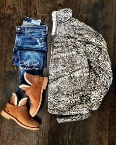 College Outfits Winter, Pullovers Outfit, Dress Jeans, Sherpa Pullover, Outfit Trends, Instagram Outfits, Fashion Fall, Ladies Dress Design, College Outfits