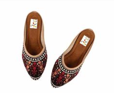 Awesome Women Jutti Handcrafted Punjabi jutti textile Shoes Office Shoes Party Wear  Shoes Punjabi Shoes Women Shoes  We are india's leading manufacturer,suppliers and exporters.we deals in womens slipper,rajasthani slipper traditional footwear,ethnic shoes,college jutti,mojari,sandal,handmade slipper, wedding,partywear,casual and Punjabi khussa.flip flop. .  Thanks... Traditional Meenakari Slip-on Flats, Traditional Multicolor Flats For Festivals, Traditional Flats With Zari Work For Summer, Handwork Flats For Summer, Handwork Flats For Festive Summer Occasions, Traditional Festive Slip-on Flats, Diwali Gota Work Slip-on Flats, Festive Flats For Navratri, Festive Slip-on Flats With Cutdana