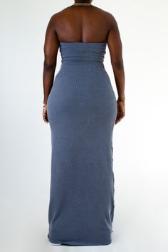 Details : Strapless style maxi dress with "K.Lo" back tag detailing. Built in bra lining for added support Fit : Fitted. True To Size. Extra stretch Made in : the USA Model is : size S/M Items available for pre-order allow our customers to secure an item before stock is available. Please allow 10-14 business days to process your order prior to shipping. Pre-orders are charged at the time of purchase. In-stock items included in your order will ship with the pre-order unless otherwise arranged pri Fitted Maxi Skirt For Day Out, Stretch Maxi Dress For Day Out, Casual Fitted Maxi Skirt For Date Night, Fitted Maxi Dress With Side Slits For Day Out, Casual Strapless Maxi Dress For Night Out, Blue Stretch Maxi Dress With Side Slits, Blue Strapless Maxi Dress For Casual Wear, Blue Strapless Maxi Dress For Casual Occasions, Open Image