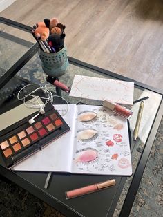 Makeup Industry Aesthetic, Cosmetology Career Aesthetic, Makeup Artist Space, Cosmetology School Aesthetic Makeup, Makeup Stylist Aesthetic, Makeup Job Aesthetic, Make Up Journal, Makeup Company Aesthetic, Makeup Brand Owner Aesthetic