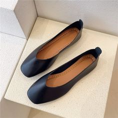 Women Flats Square Toe Boat Shoes Solid color Slip on Shallow Shoes Black Loafers White Wedding Concise Single Shoe Spring 9802N Zebra Shoes, Girls Leather Shoes, Black Moccasins, Casual Shoes Women Flats, Dark Brown Shoes, Casual High Heels, Orange Shoes, Bling Shoes, Women Flats