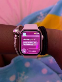 Pink Apple Watch Aesthetic, Pink Apple Watch, Pink Lifestyle, Cute Watches, Girlfriend Goals, Phone Inspiration